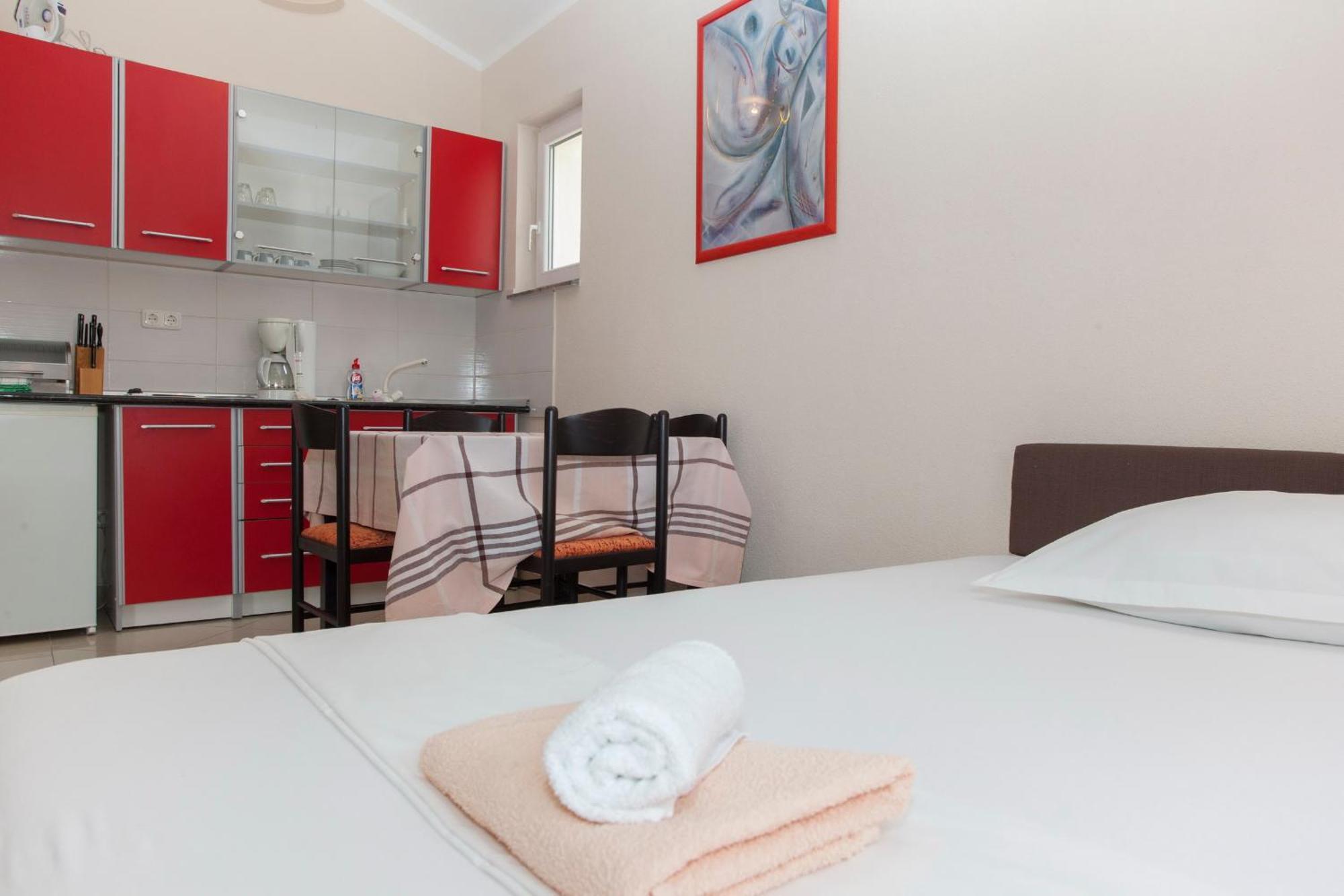 Apartments Damjanovic Makarska Værelse billede