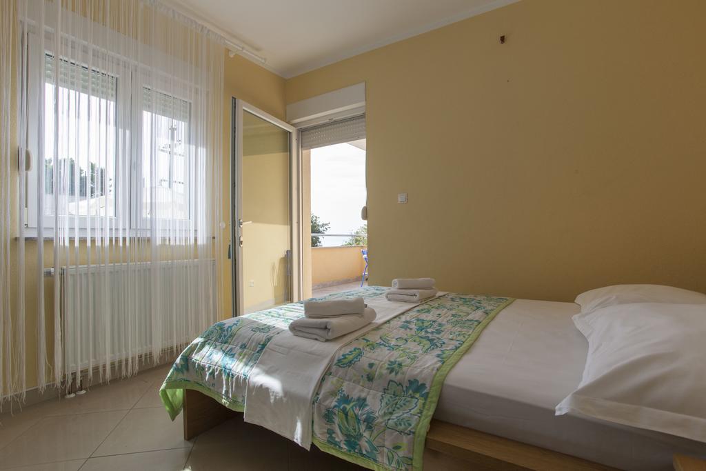 Apartments Damjanovic Makarska Værelse billede
