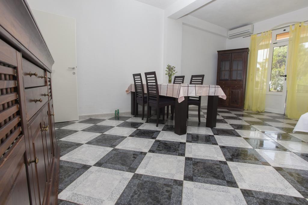 Apartments Damjanovic Makarska Eksteriør billede
