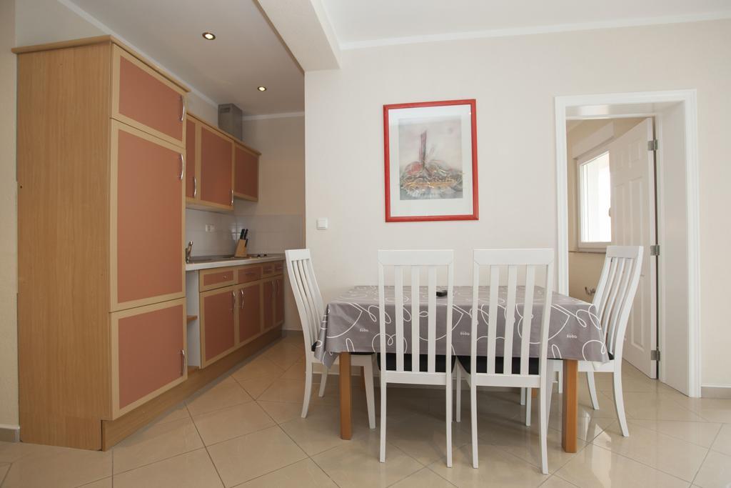 Apartments Damjanovic Makarska Eksteriør billede