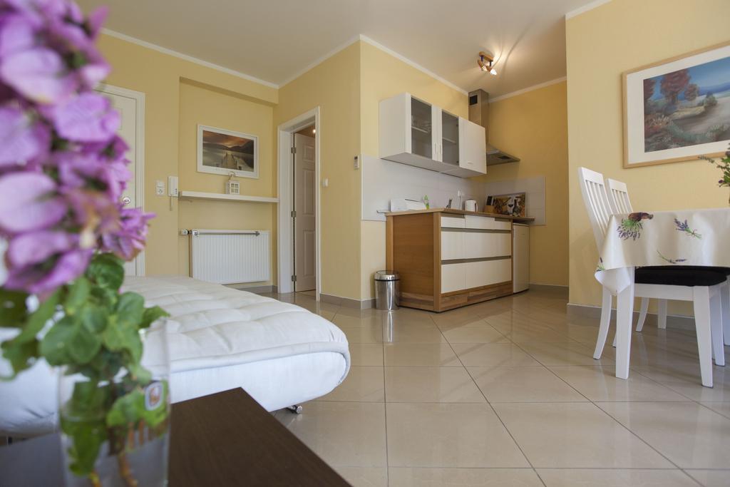Apartments Damjanovic Makarska Eksteriør billede